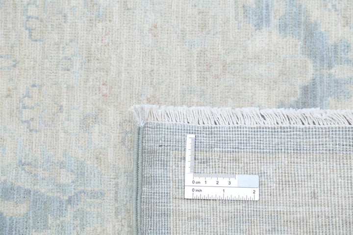 Serenity 8’ 0″ x 9’ 8″ - No. AV23944 - ALRUG Rug Store