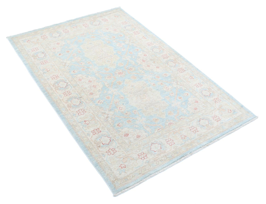 Serenity 3’ 2″ x 4’ 9″ - No. AV21377 - ALRUG Rug Store