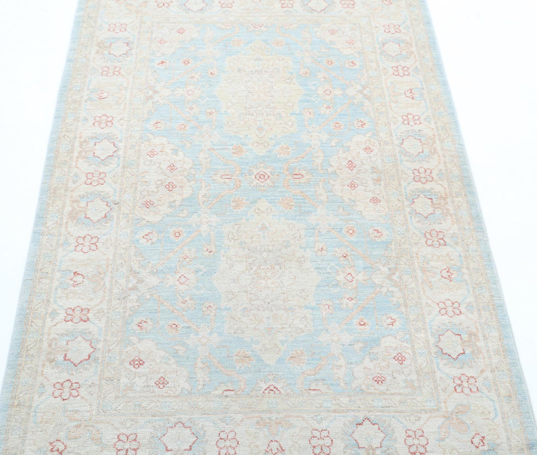 Serenity 3’ 2″ x 4’ 9″ - No. AV21377 - ALRUG Rug Store