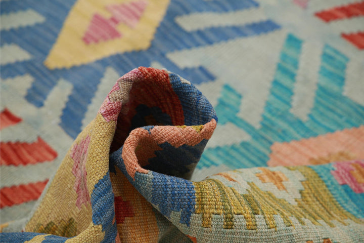 Kilim 6’ 3″ x 9’ 11” - No. AV84838 - ALRUG Rug Store