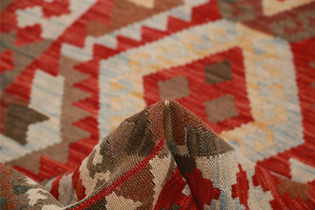 Kilim 3’ 2″ x 4’ 10” - No. AV86254 - ALRUG Rug Store