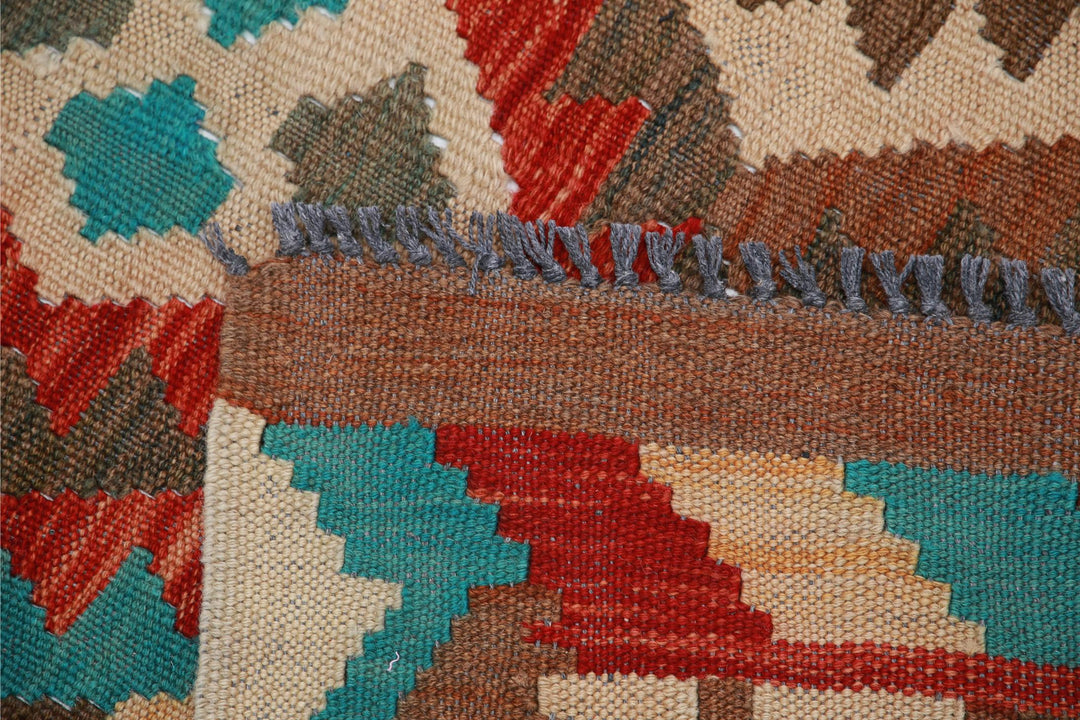 Kilim 3’ 2″ x 4’ 10” - No. AV76711 - ALRUG Rug Store