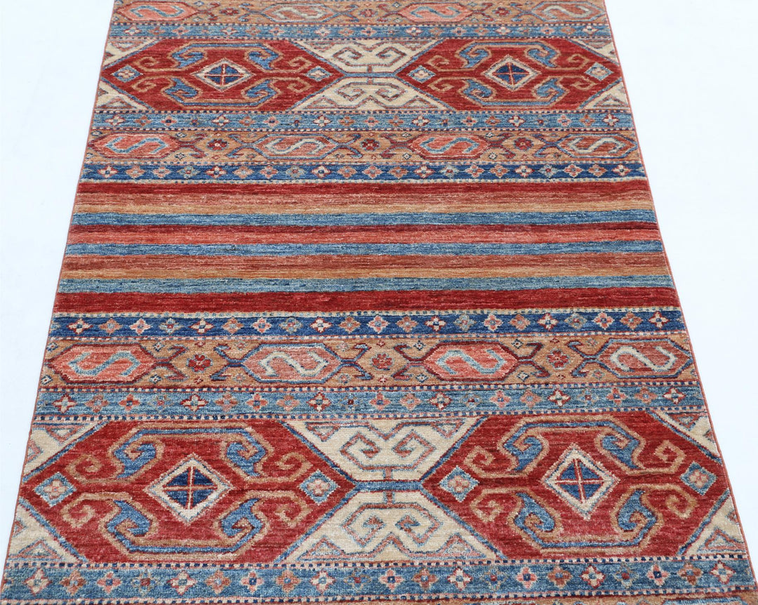Ziegler 3’ 2″ x 4’ 9″ - No. AV29205 - ALRUG Rug Store