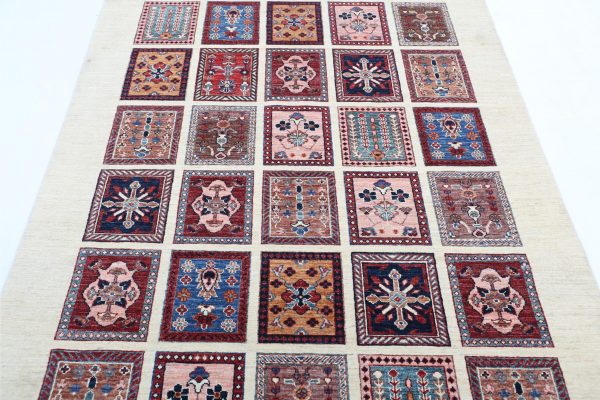 Ziegler 4’ 11” x 6’ 10” - No. AV11734