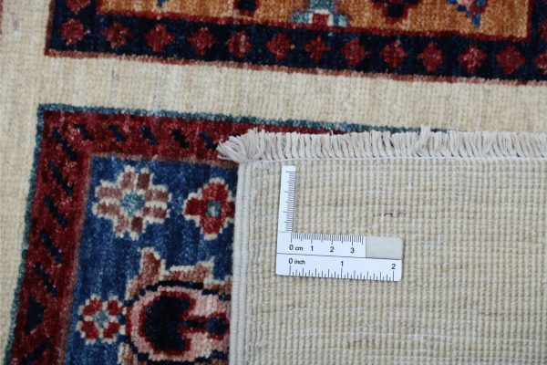 Ziegler 4’ 11” x 6’ 10” - No. AV11734