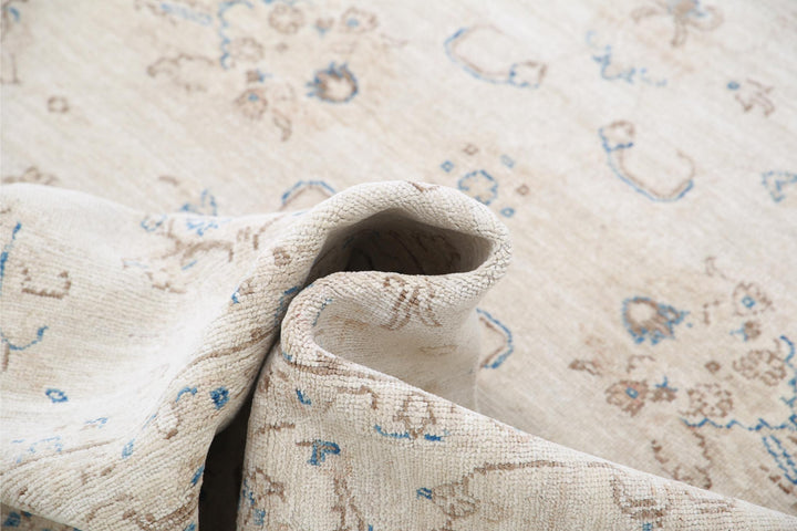 Serenity 3’ 10” x 5’ 9″ - No. AV47365 - ALRUG Rug Store