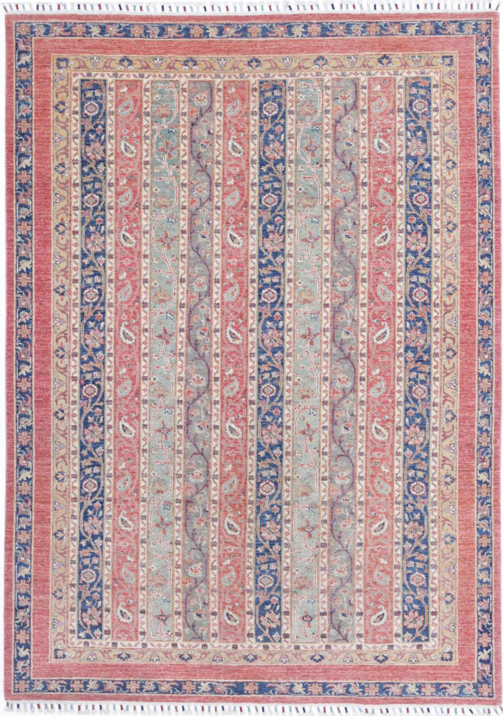 Ziegler 5’ 5″ x 7’ 9″ - No. AV13215 - ALRUG Rug Store