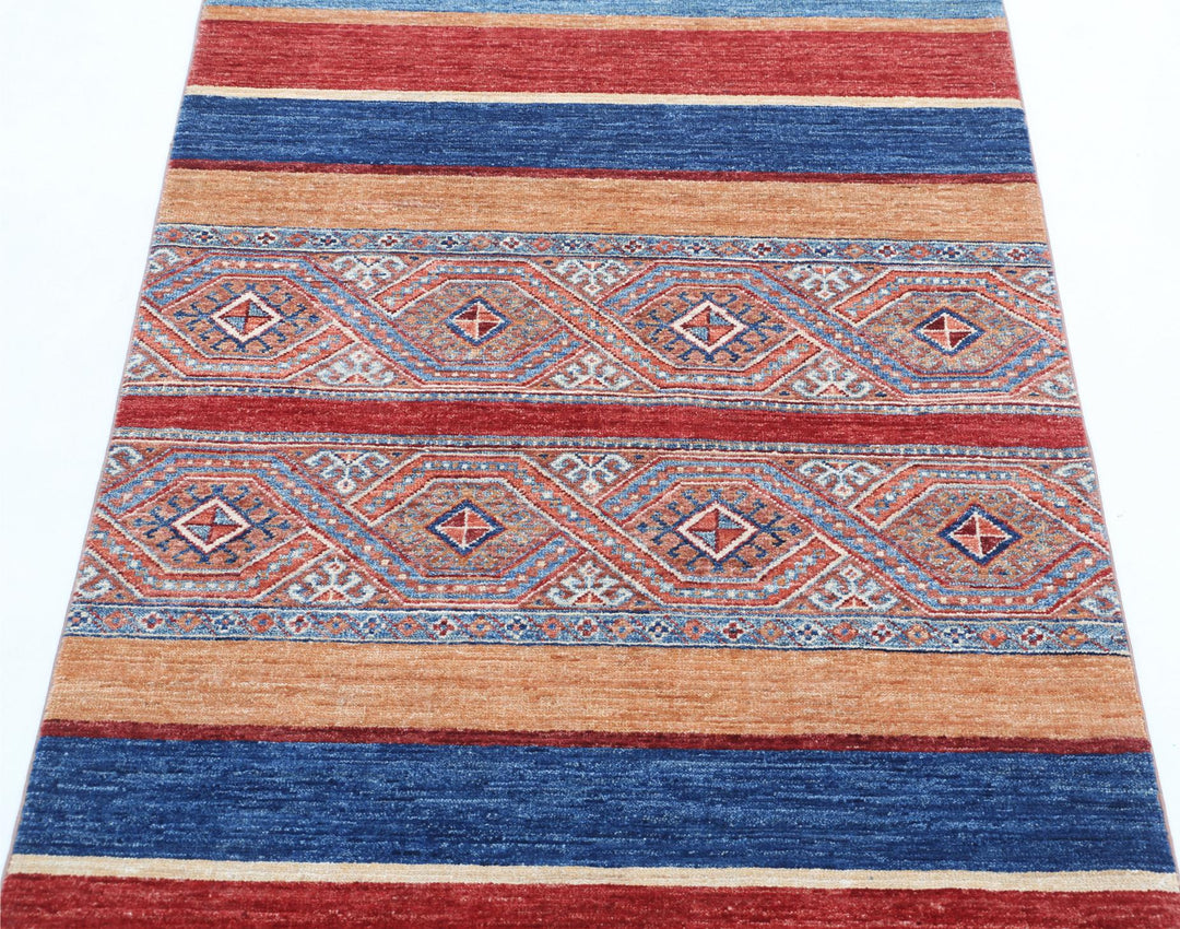 Ziegler 3’ 0″ x 4’ 9″ - No. AV67262 - ALRUG Rug Store