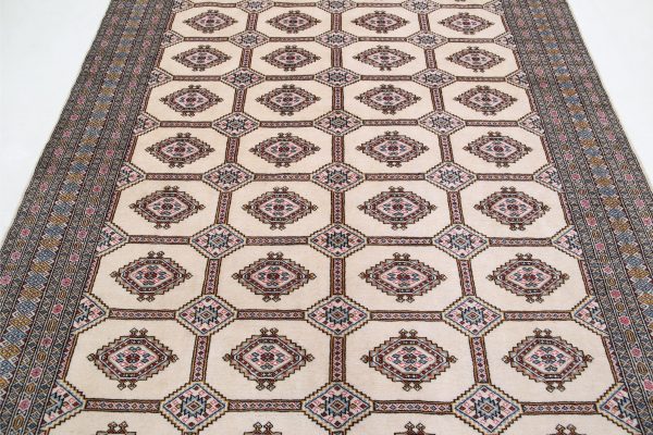 Bokhara 6’ 6″ x 10’ 0″ - No. AV51743