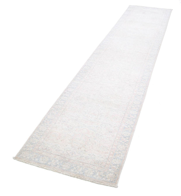 Serenity 2’ 6″ x 11’ 6″ - No. AV51768 - ALRUG Rug Store