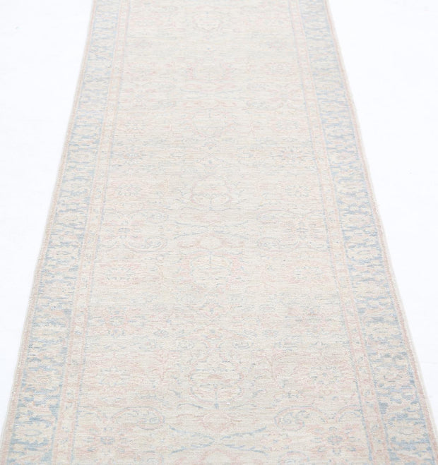 Serenity 2’ 6″ x 11’ 6″ - No. AV51768 - ALRUG Rug Store