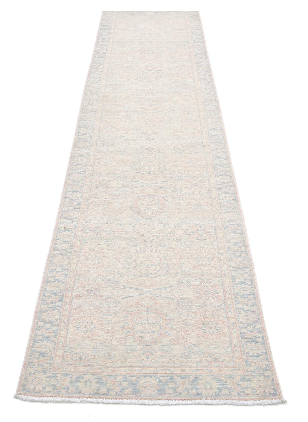 Serenity 2’ 5″ x 11’ 5″ - No. AV38911 - ALRUG Rug Store