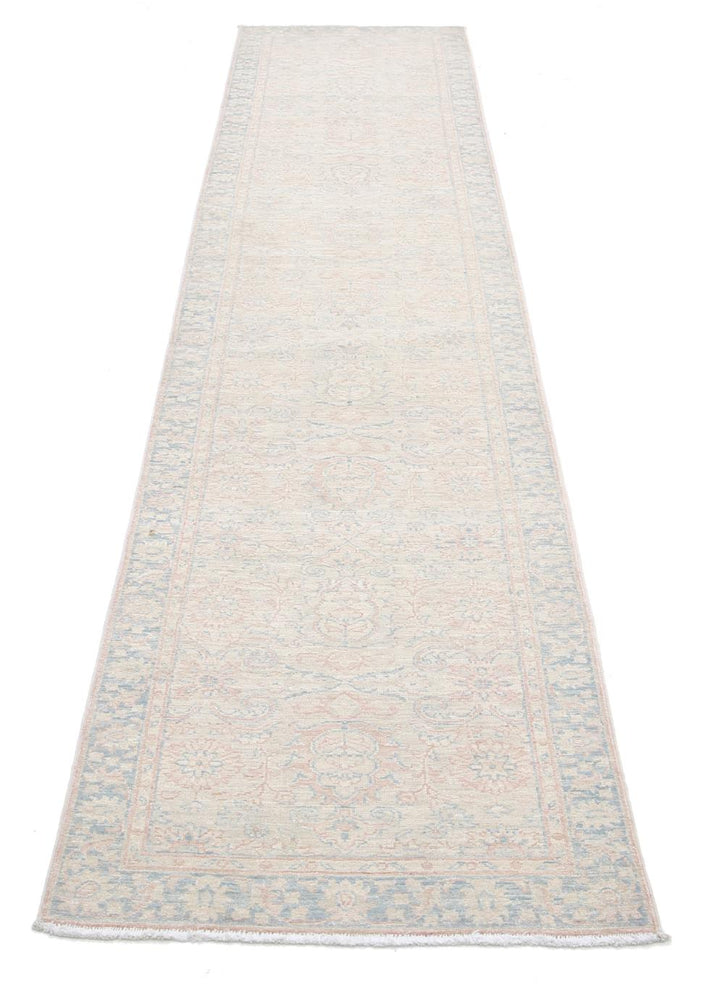 Serenity 2’ 5″ x 11’ 5″ - No. AV38911 - ALRUG Rug Store