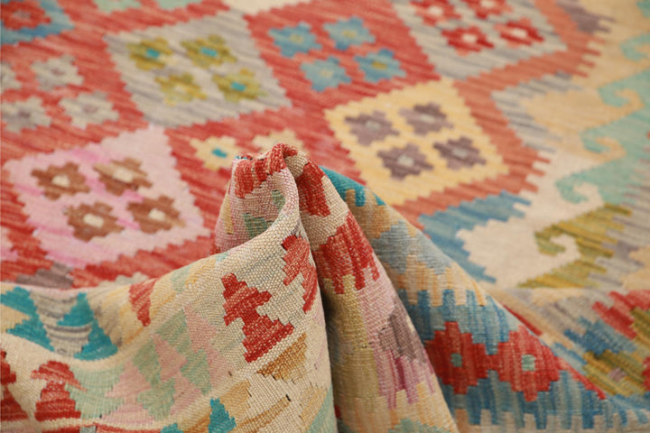 Kilim 4’ 11” x 6’ 7″ - No. AV91553 - ALRUG Rug Store