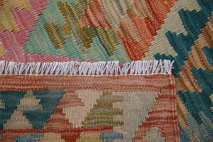 Kilim 3’ 3″ x 5’ 2″ - No. AV14615 - ALRUG Rug Store