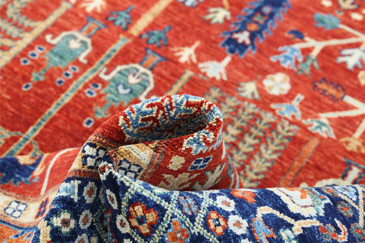 Humna 7’ 9″ x 9’ 8″ - No. AV19502 - ALRUG Rug Store