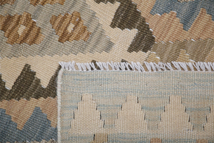 Kilim 5’ 4″ x 8’ 2″ - No. AV62729 - ALRUG Rug Store