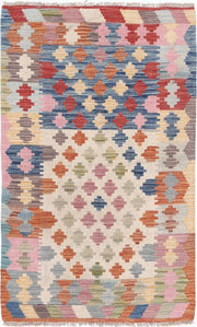 Kilim 2’ 6″ x 4’ 1″ - No. AV95418 - ALRUG Rug Store