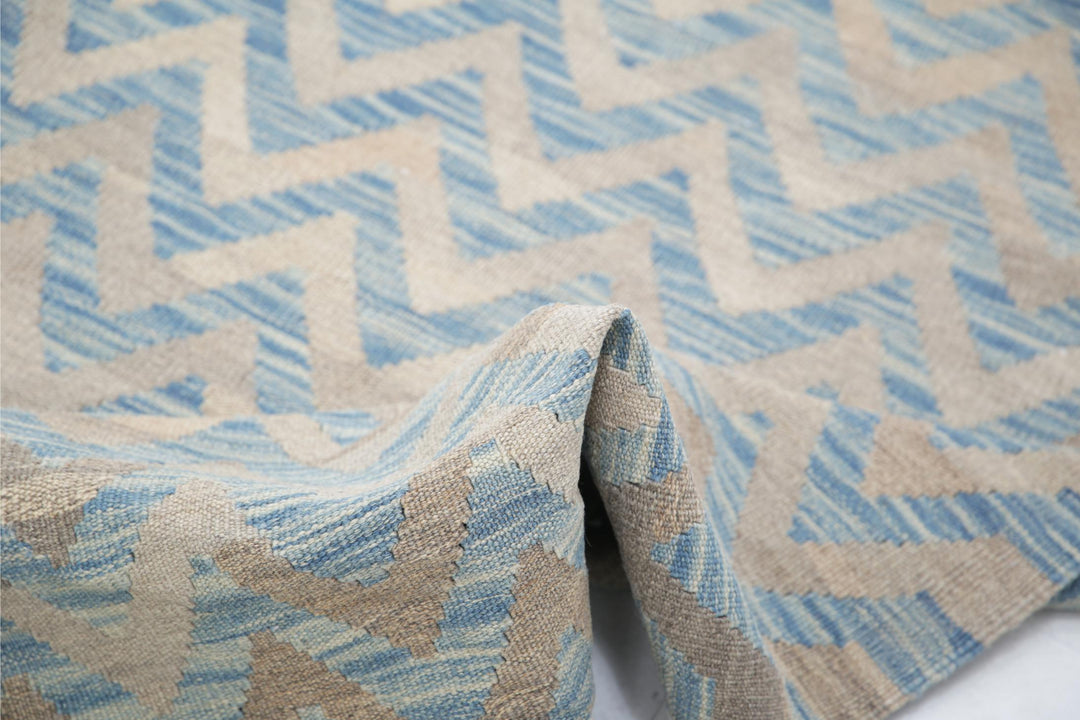 Kilim 2’ 8″ x 3’ 10” - No. AV64378 - ALRUG Rug Store