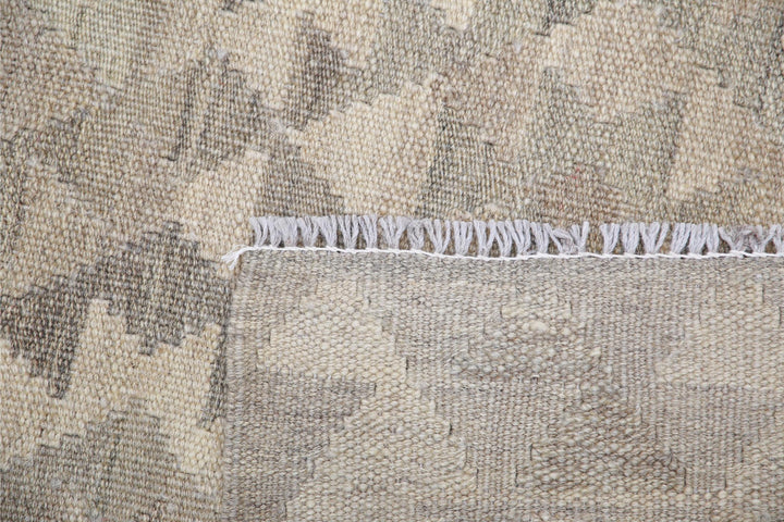 Kilim 2’ 11” x 5’ 5″ - No. AV38207 - ALRUG Rug Store