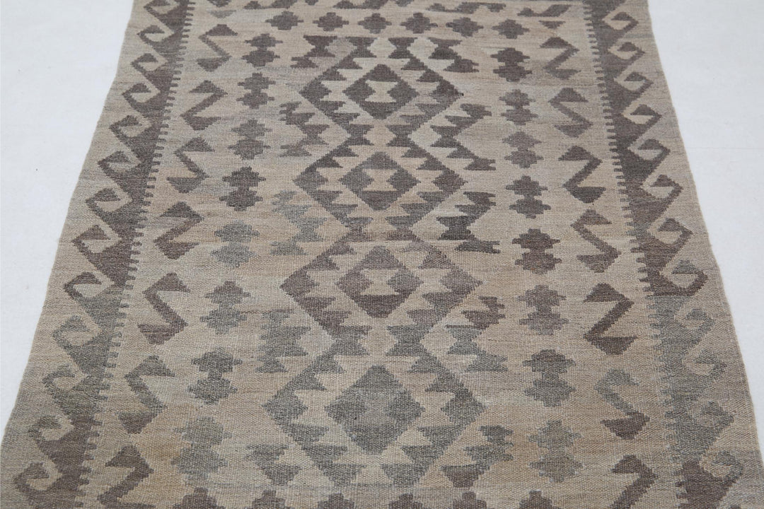 Kilim 3’ 3″ x 4’ 9″ - No. AV91993 - ALRUG Rug Store