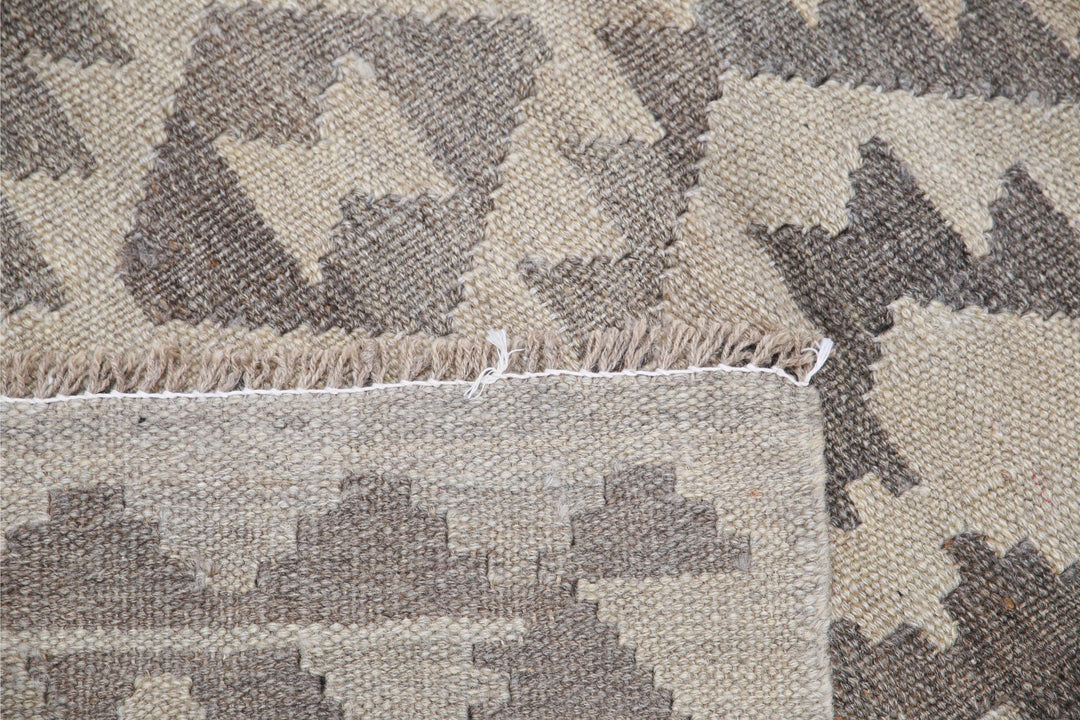 Kilim 3’ 3″ x 4’ 9″ - No. AV91993 - ALRUG Rug Store