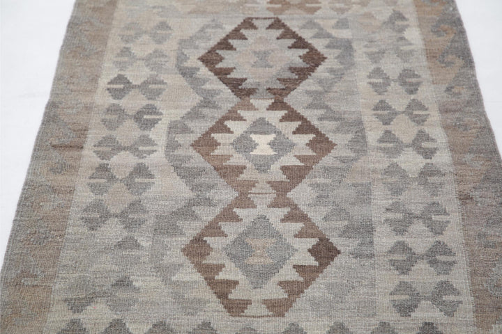 Kilim 2’ 7″ x 4’ 0″ - No. AV51578 - ALRUG Rug Store