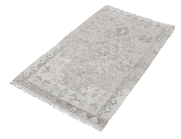 Kilim 2’ 6″ x 4’ 4″ - No. AV46586 - ALRUG Rug Store