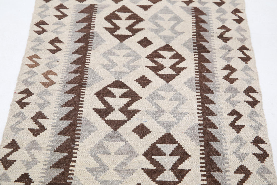 Kilim 2’ 9″ x 3’ 10” - No. AV29412 - ALRUG Rug Store