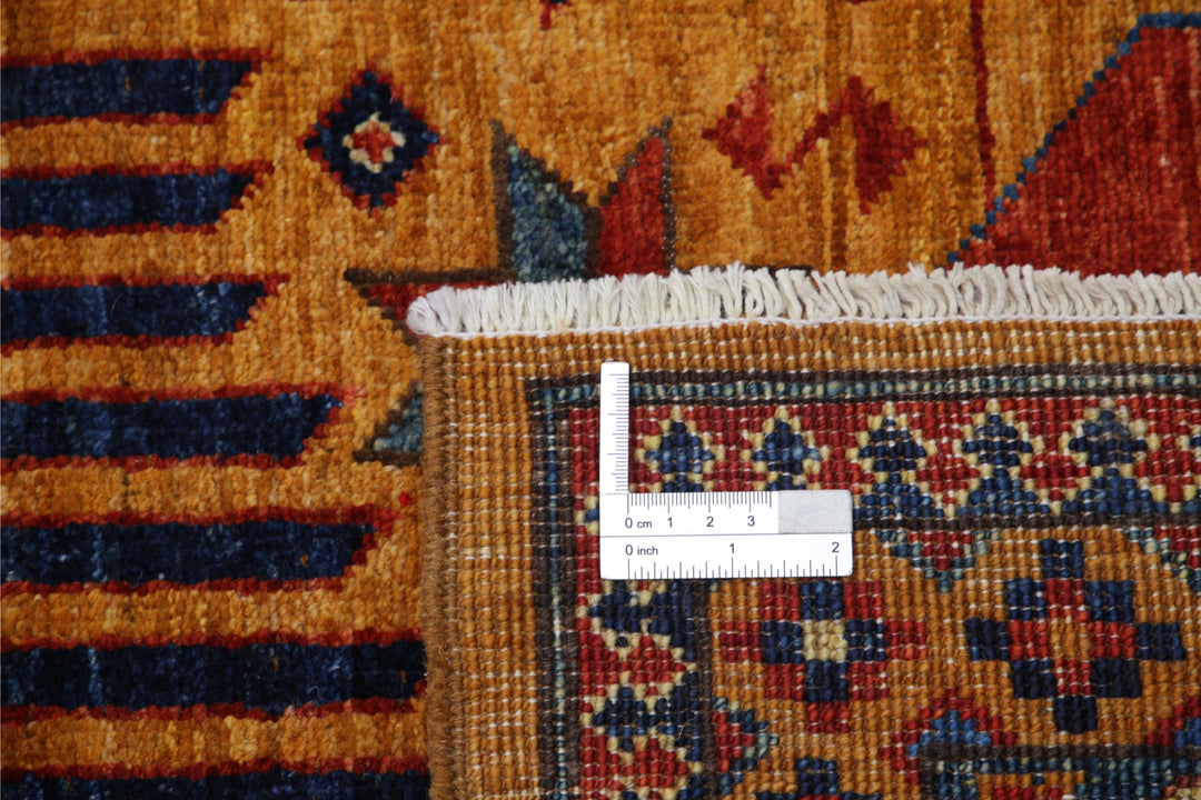 Humna 6’ 10” x 10’ 2″ - No. AV50379 - ALRUG Rug Store