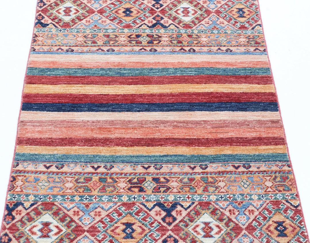 Ziegler 2’ 6″ x 3’ 10” - No. AV57915 - ALRUG Rug Store