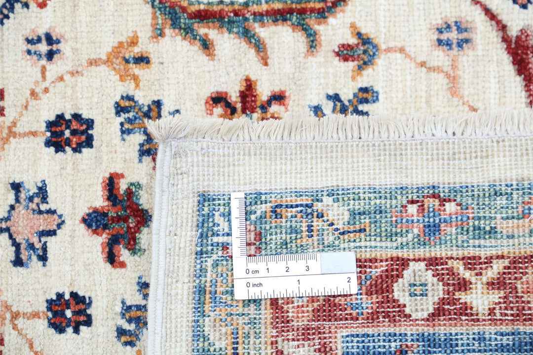 Ziegler 5’ 6″ x 7’ 6″ - No. AV46101 - ALRUG Rug Store