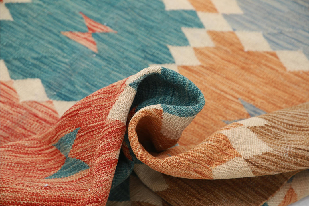 Kilim 6’ 8″ x 9’ 10” - No. AV76717 - ALRUG Rug Store