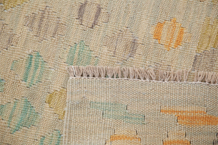 Kilim 2’ 7″ x 4’ 1″ - No. AV16153 - ALRUG Rug Store