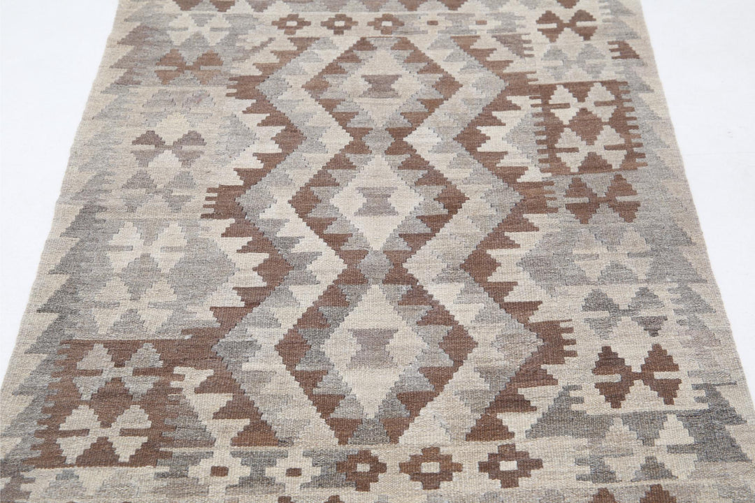 Kilim 3’ 2″ x 4’ 10” - No. AV57697 - ALRUG Rug Store