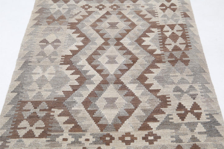 Kilim 3’ 2″ x 4’ 10” - No. AV57697 - ALRUG Rug Store