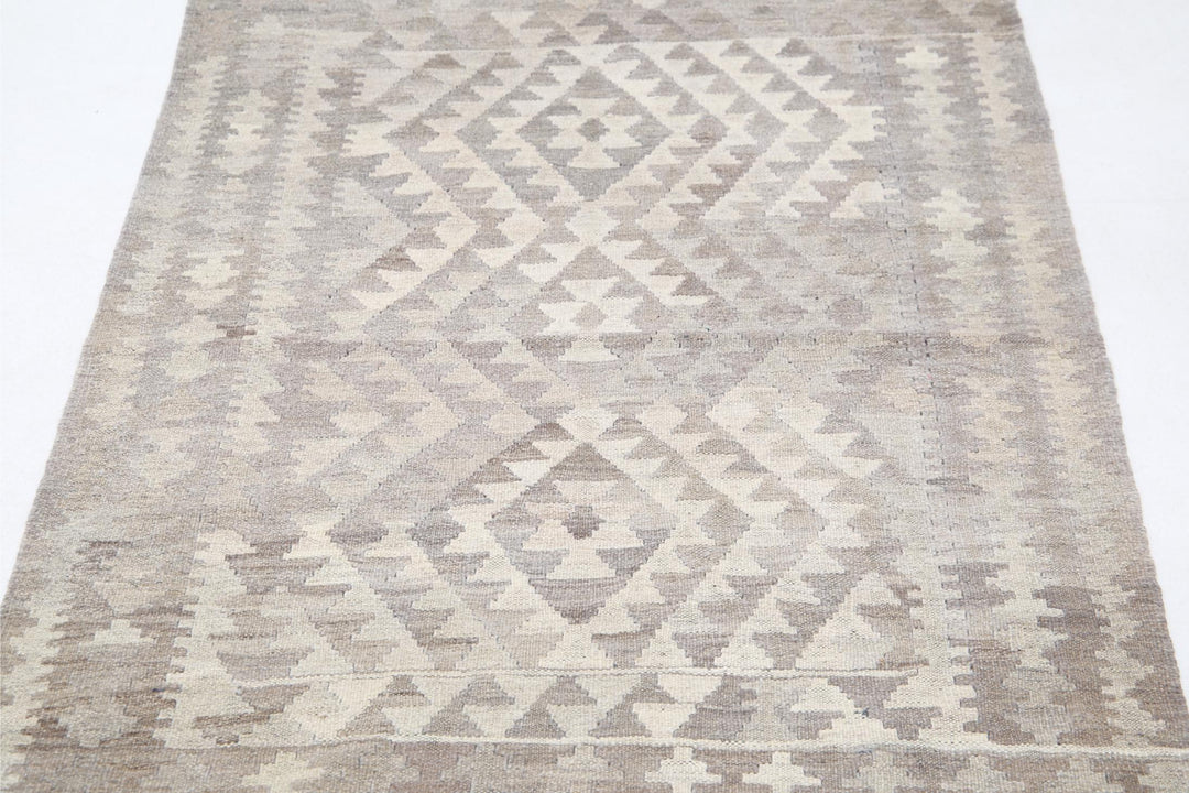 Kilim 3’ 2″ x 4’ 11” - No. AV87893 - ALRUG Rug Store