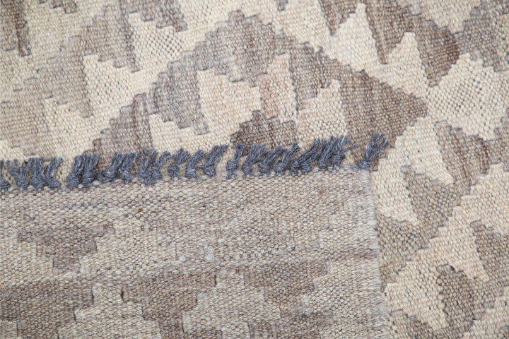 Kilim 3’ 2″ x 4’ 11” - No. AV87893 - ALRUG Rug Store