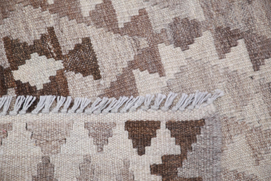 Kilim 3’ 5″ x 5’ 2″ - No. AV99271 - ALRUG Rug Store