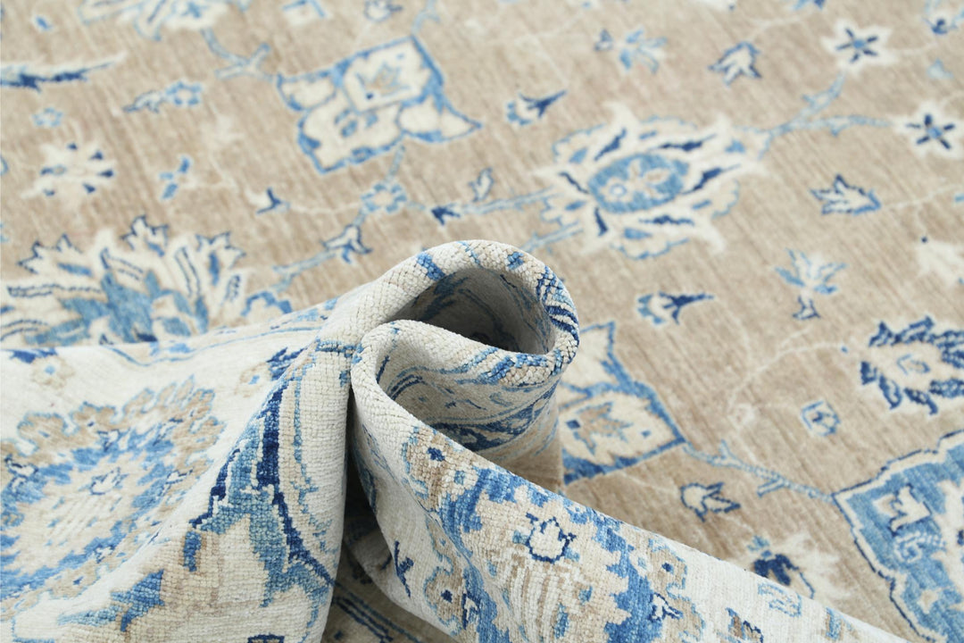 Serenity 9’ 2″ x 11’ 8″ - No. AV96506 - ALRUG Rug Store