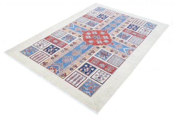 Ziegler 4’ 9″ x 6’ 6″ - No. AV50935