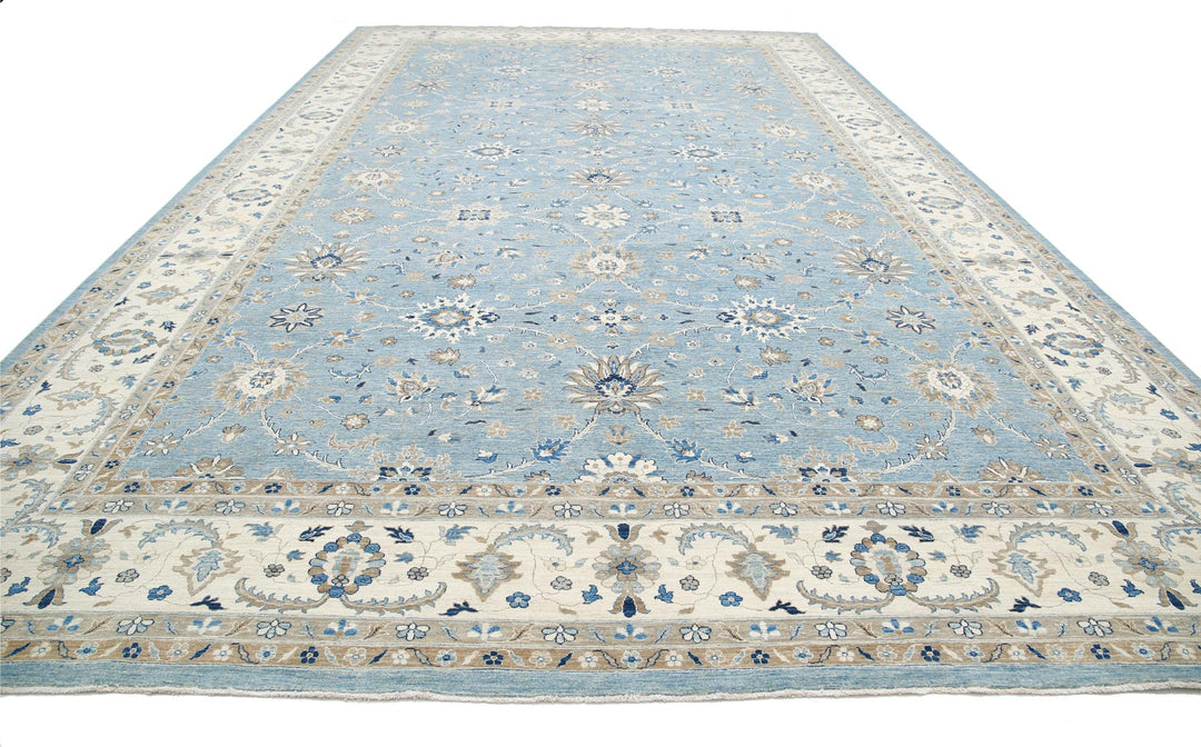 Serenity 13’ 2″ x 21’ 7″ - No. AV49594 - ALRUG Rug Store