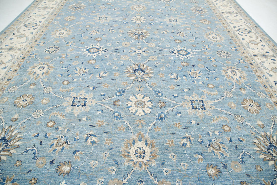 Serenity 13’ 2″ x 21’ 7″ - No. AV49594 - ALRUG Rug Store