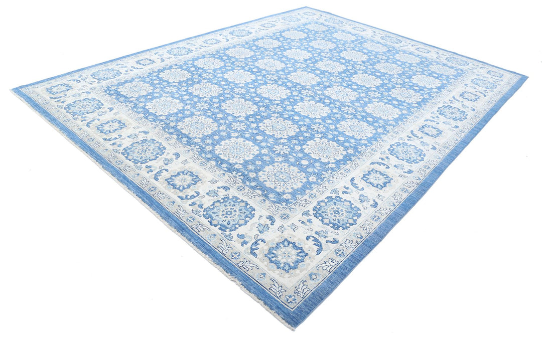 Ziegler 9’ 1″ x 11’ 11” - No. AV15512 - ALRUG Rug Store