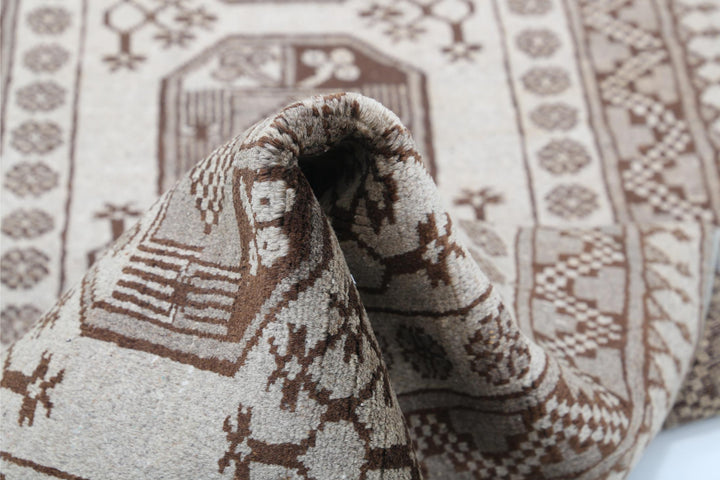 Revival 2’ 8″ x 9’ 4″ - No. AV32490 - ALRUG Rug Store