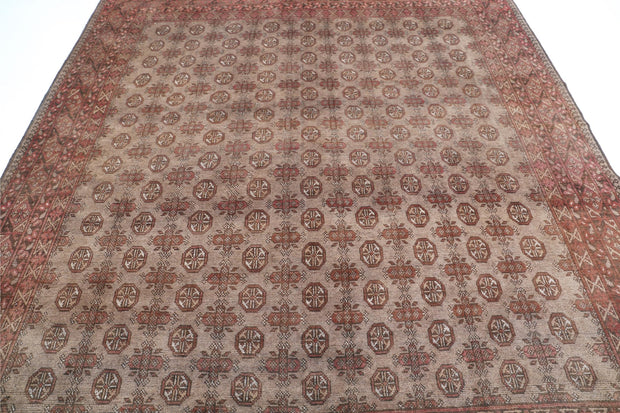 Revival 8’ 1″ x 9’ 1″ - No. AV19342 - ALRUG Rug Store