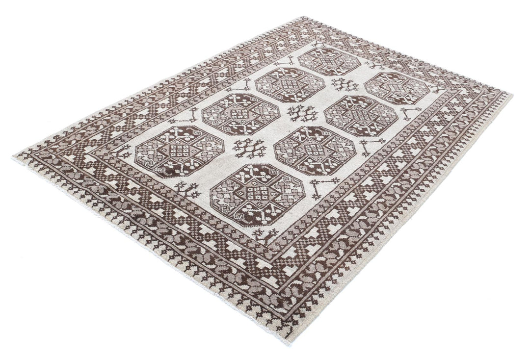 Revival 4’ 4″ x 6’ 1″ - No. AV18533 - ALRUG Rug Store