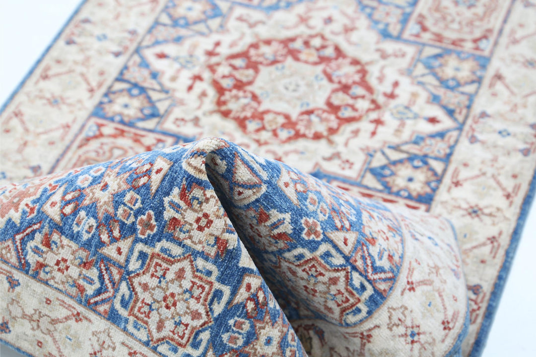 Ziegler 2’ 7″ x 9’ 10” - No. AV75133 - ALRUG Rug Store