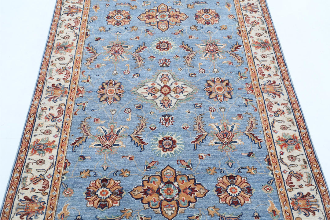Ziegler 3’ 11” x 5’ 8″ - No. AV25048 - ALRUG Rug Store