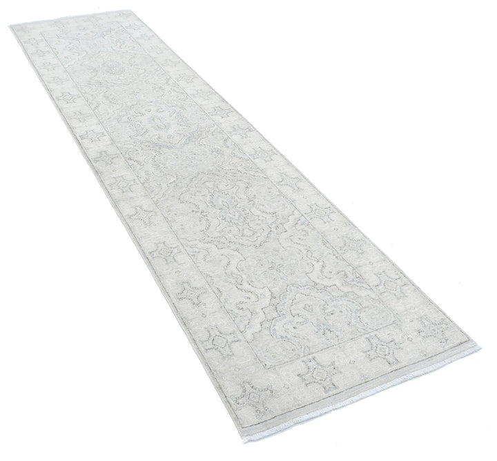 Serenity 2’ 6″ x 9’ 6″ - No. AV50415 - ALRUG Rug Store